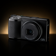 Ricoh GR IV HDF Compact Digital Camera – Black